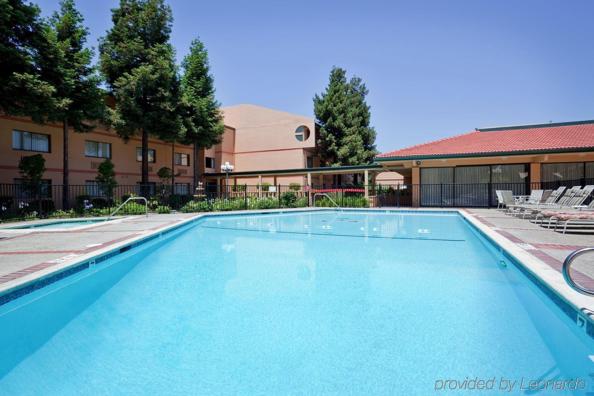 Crowne Plaza Silicon Valley North - Union City By Ihg Exterior foto