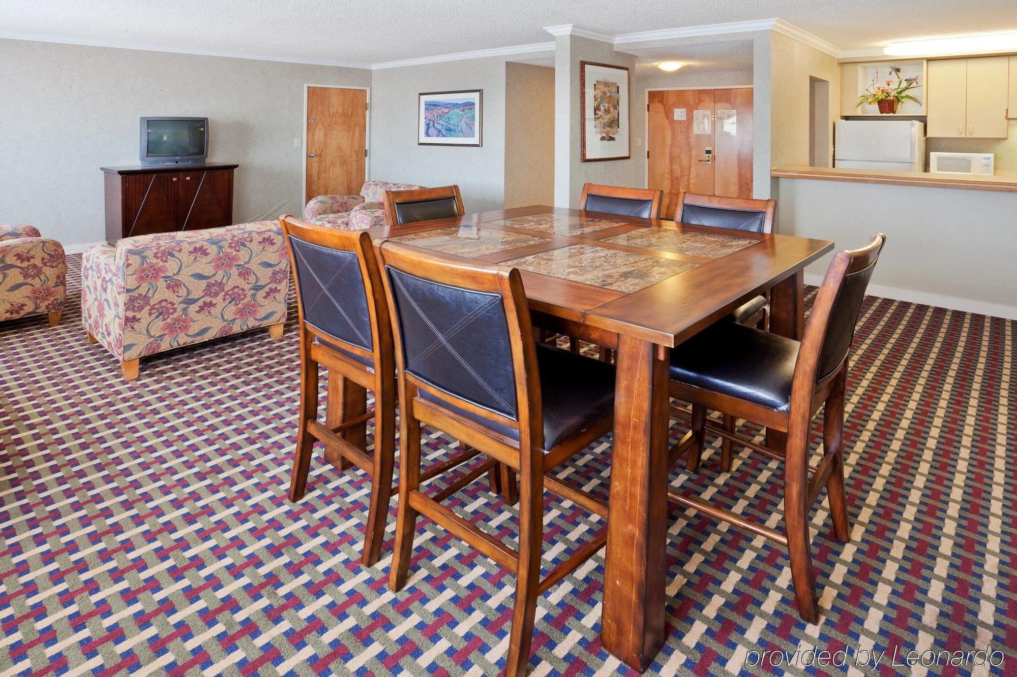 Crowne Plaza Silicon Valley North - Union City By Ihg Exterior foto